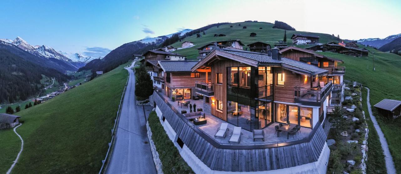 Chalet's Alpenjuwel Chalet Tux