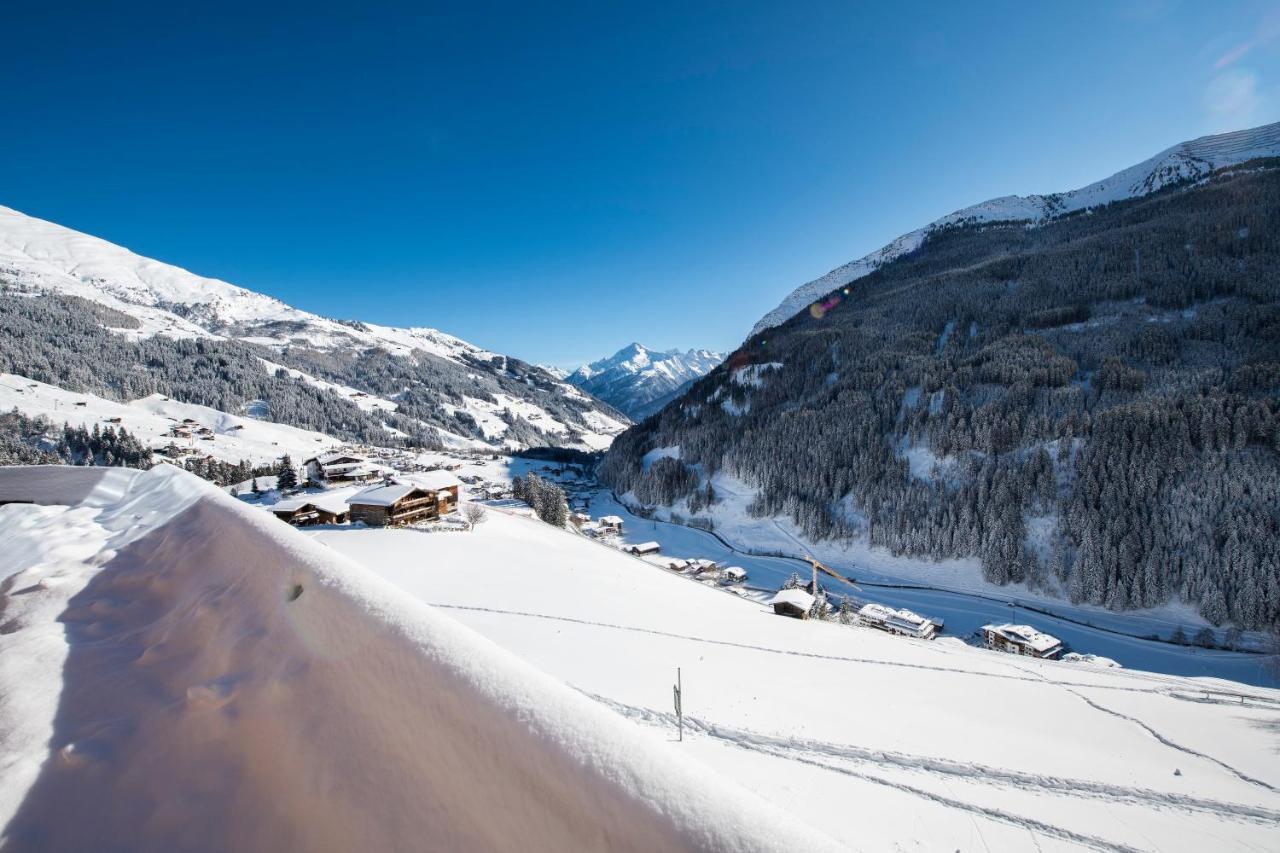 Chalet Chalet's Alpenjuwel Tux