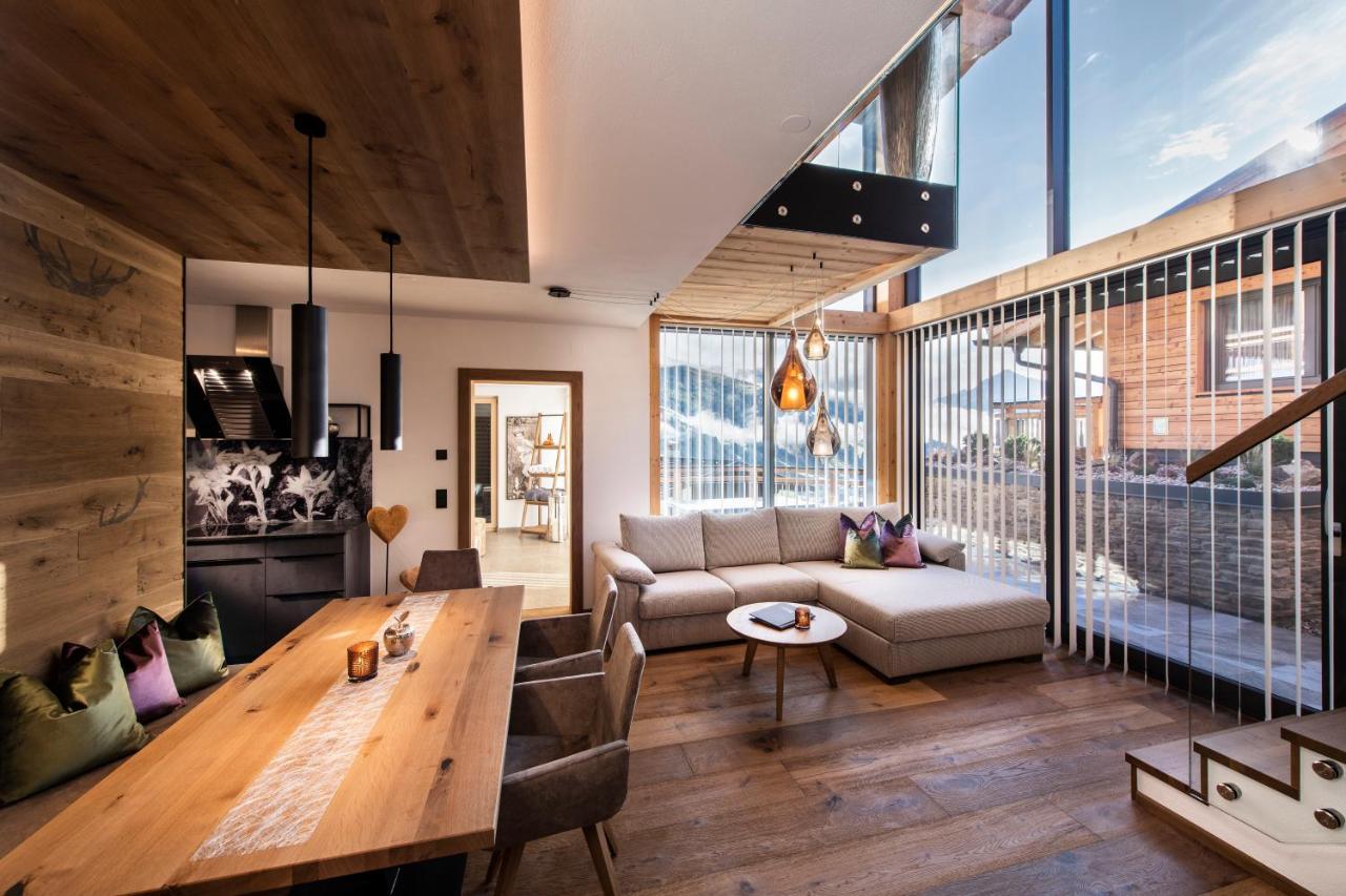 Chalet Chalet's Alpenjuwel Tux